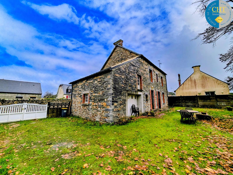 Maison - 102 m² - 6 pièces