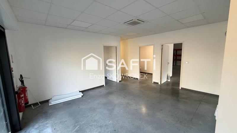 Local commercial - 925 m²