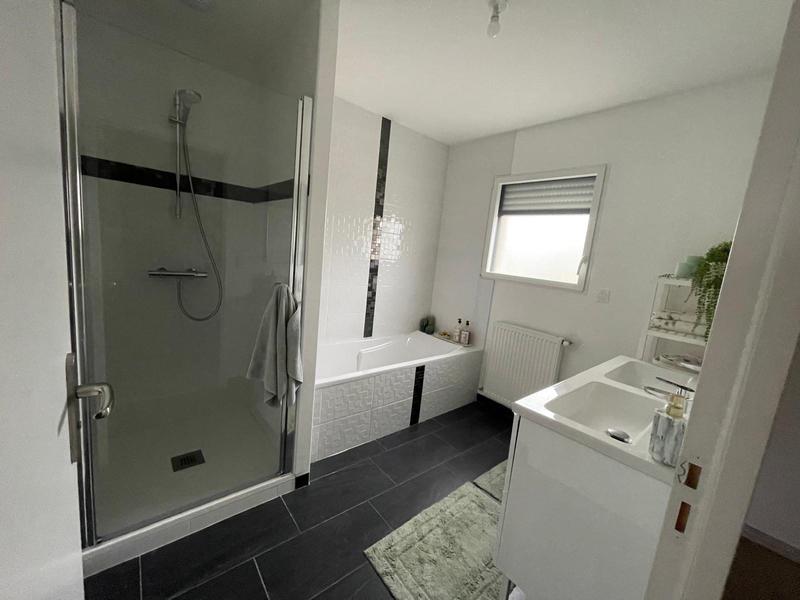 Maison - 152 m² - 7 pièces