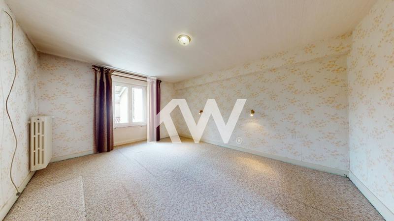 Maison - 192 m² - 6 pièces