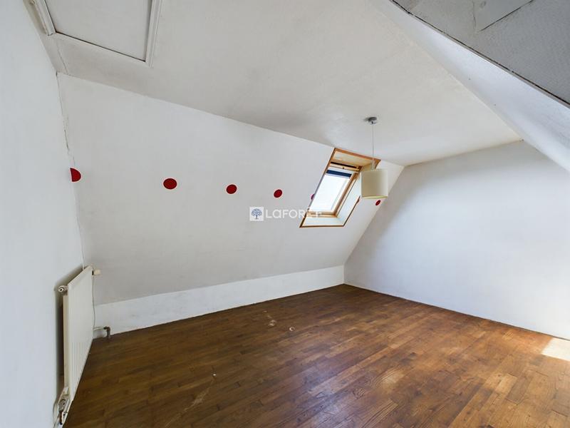 Maison - 128 m² - 7 pièces