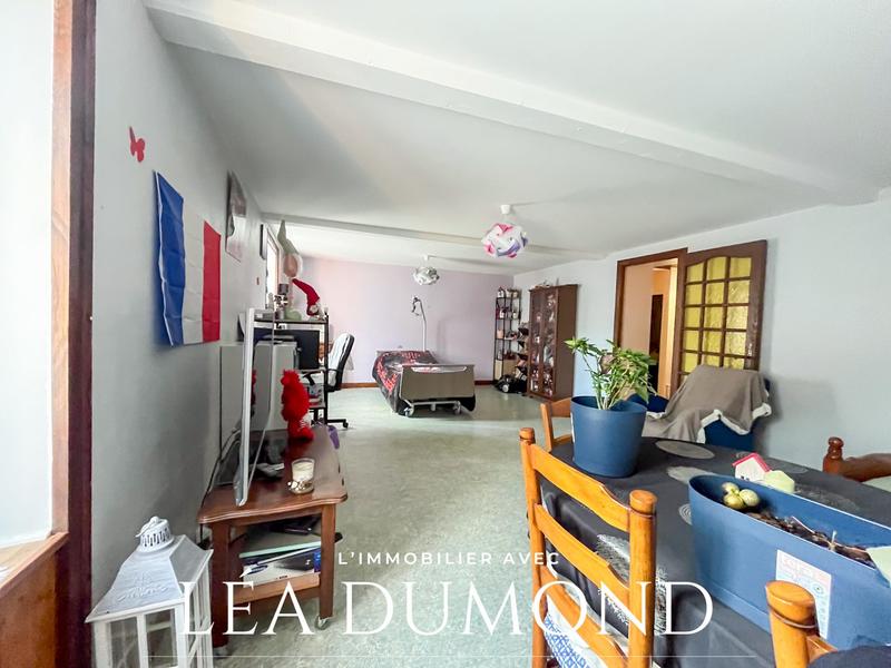 Maison - 140 m² - 5 pièces