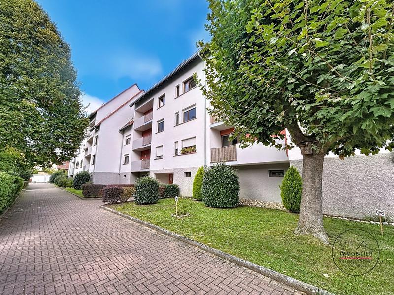 Appartement - 90 m² - 4 pièces