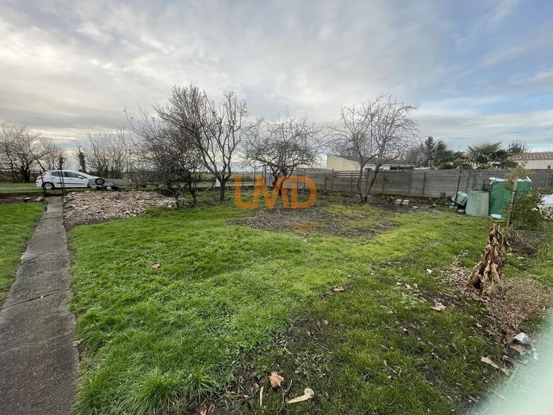 Terrain constructible - 250 m²