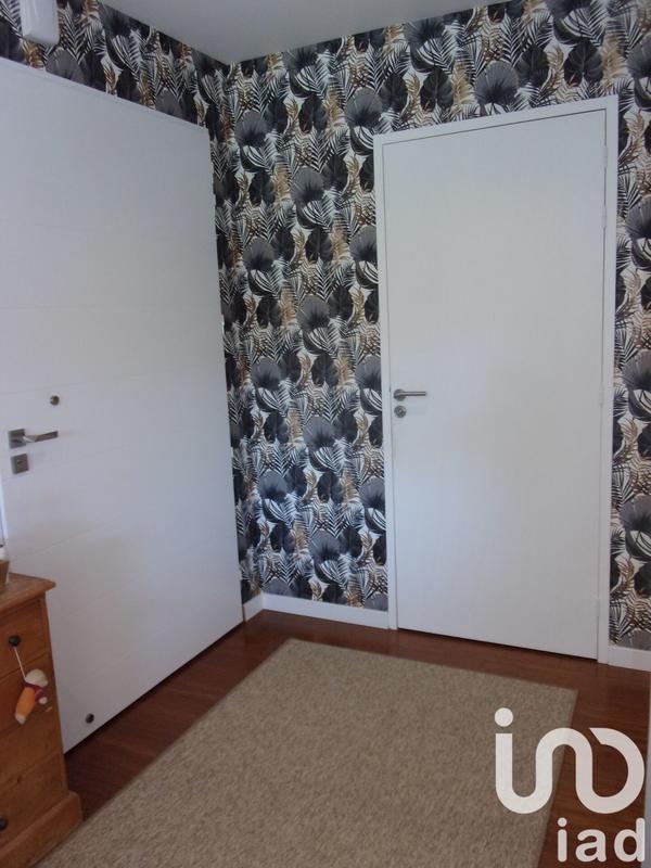 Maison - 221 m² - 9 pièces