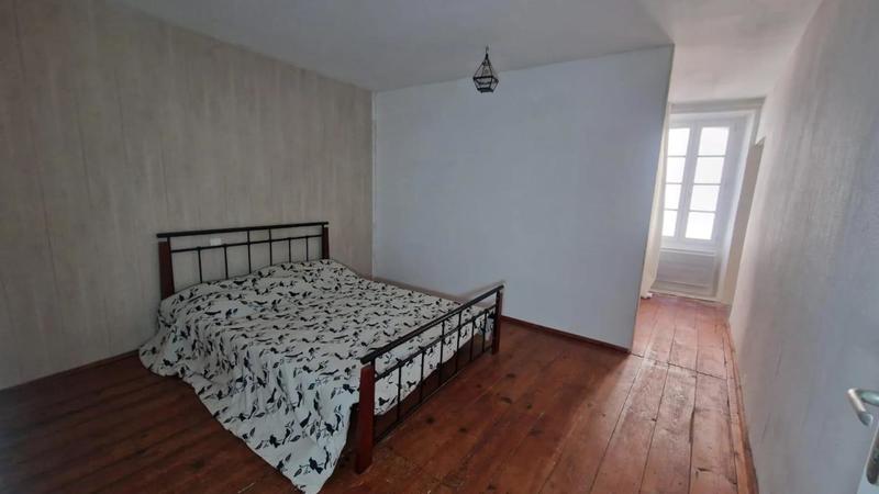 Maison de village - 180 m² - 7 pièces