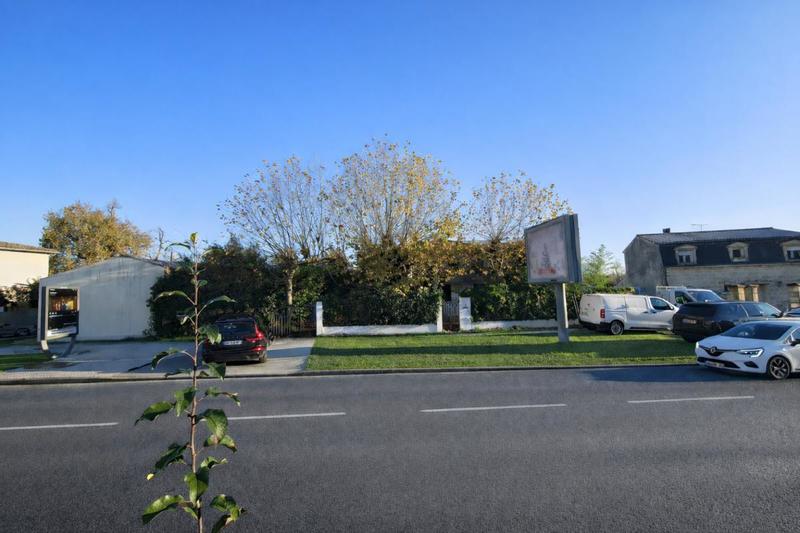 Local commercial - 310 m²