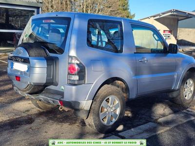 Mitsubishi Pajero 3.2 Di-D Invite 160cv 4x4 3p Bvm Fap