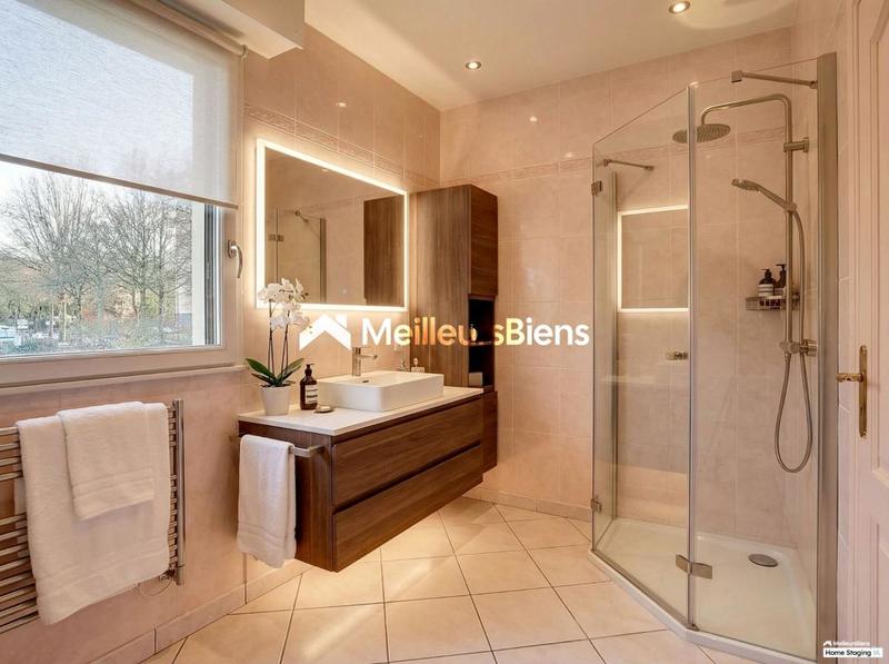 Appartement - 77 m² - 4 pièces