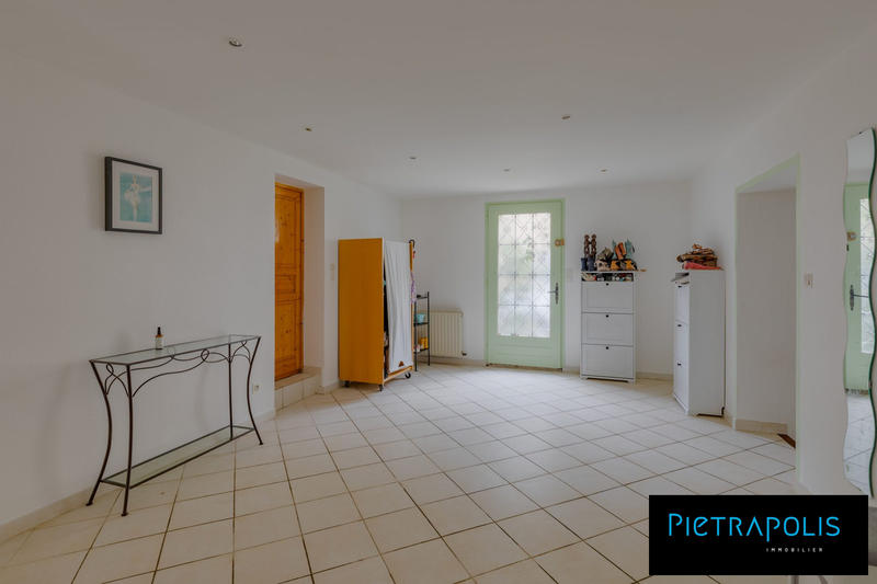 Maison - 186 m² - 7 pièces
