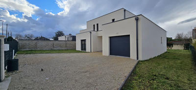 Maison - 155 m² - 6 pièces