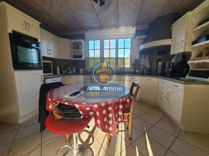 Maison - 136 m² - 5 pièces