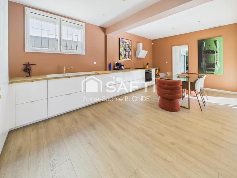 Maison - 141 m² - 5 pièces