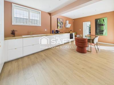 Maison - 141 m² - 5 pièces