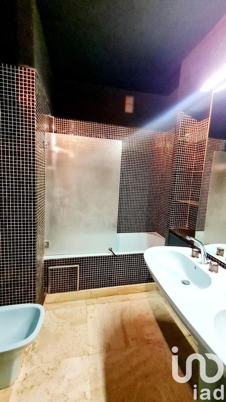 Appartement - 98 m² - 3 pièces