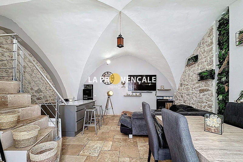 Maison de ville - 68 m² - 3 pièces