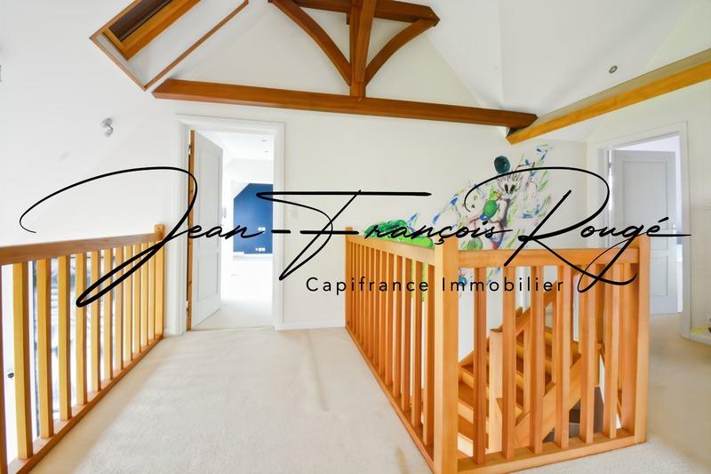 Maison - 190 m² - 7 pièces