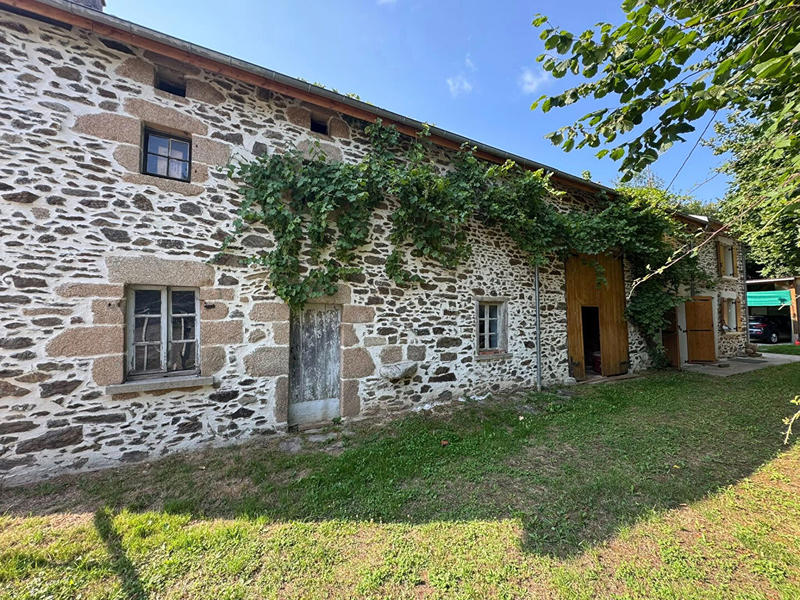 Maison - 105 m² - 6 pièces