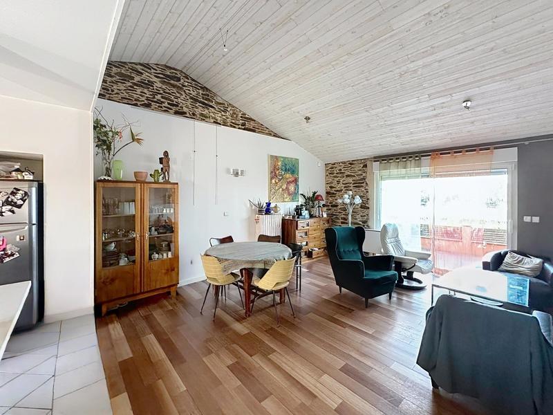 Maison - 122 m² - 4 pièces