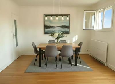 Appartement - 75 m² - 4 pièces