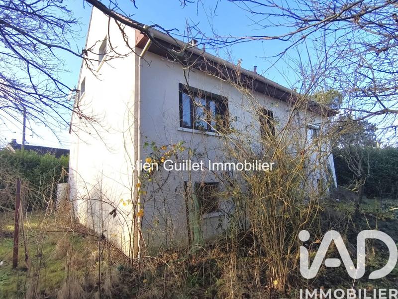 Maison - 99 m² - 6 pièces