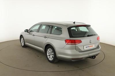Volkswagen Passat Sw 1.4 Tsi Act BlueMotion Tech Confortline Dsg7 150 ch