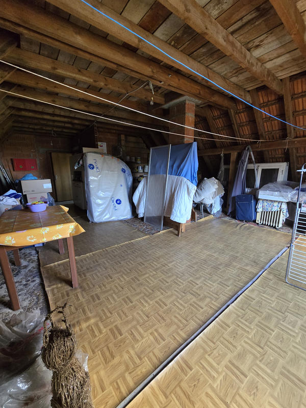 Maison - 185 m² - 8 pièces