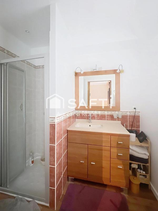 Maison - 153 m² - 9 pièces