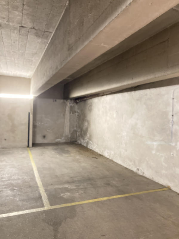 Parking - 11 m²