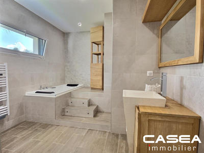 Maison - 103 m² - 3 pièces