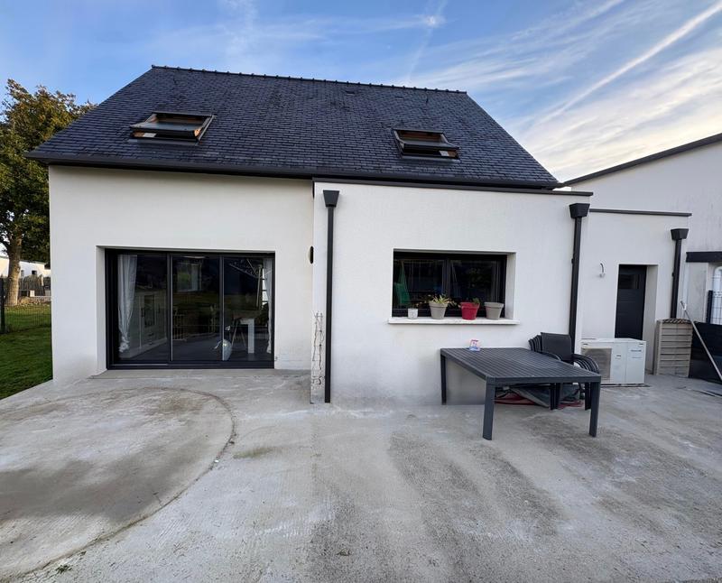 Maison contemporaine - 95 m² - 6 pièces