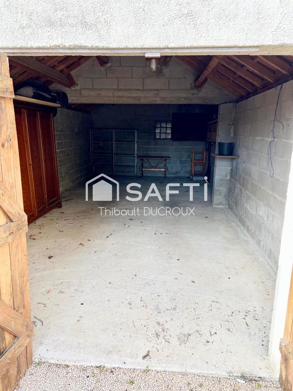 Maison - 157 m² - 8 pièces