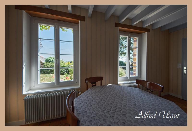 Maison - 218 m² - 8 pièces