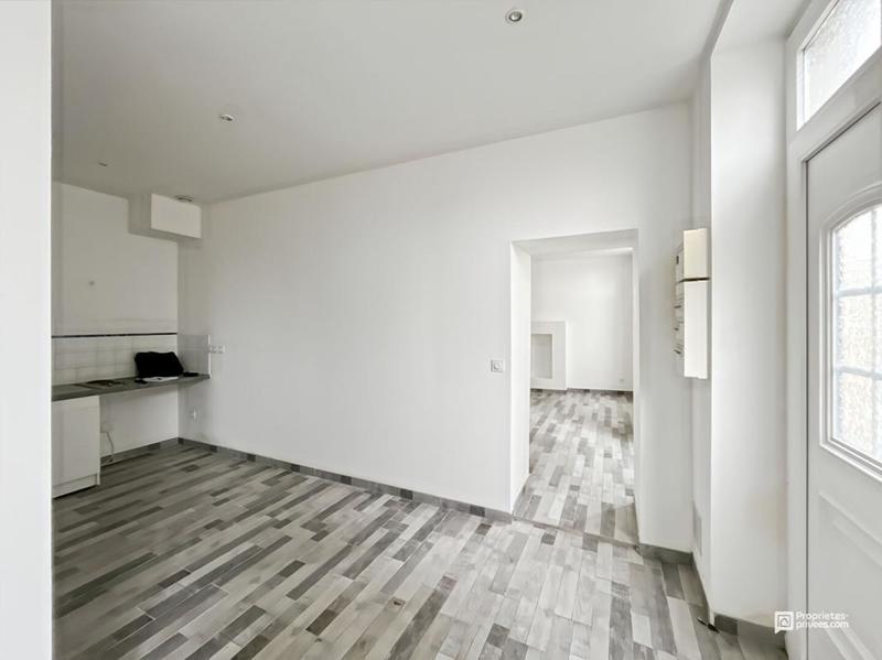 Immeuble - 245 m² - 10 pièces