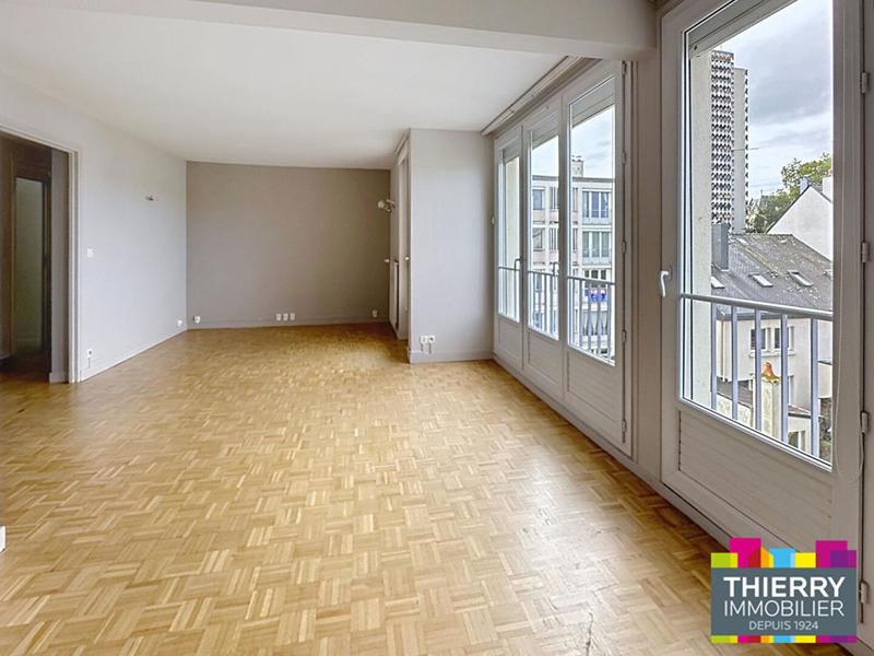 Appartement - 81 m² - 4 pièces