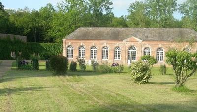 Manoir - 3 750 m² - 138 pièces