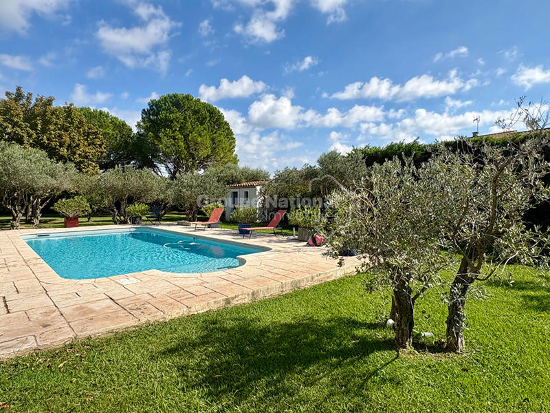 Maison - 195 m² - 7 pièces