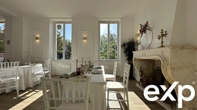 Maison - 768 m² - 17 pièces