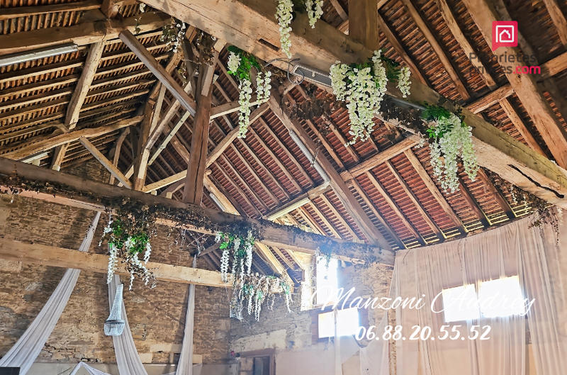 Demeure - 1 456 m² - 12 pièces