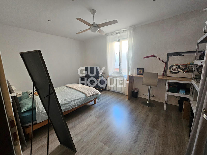 Maison - 224 m² - 6 pièces