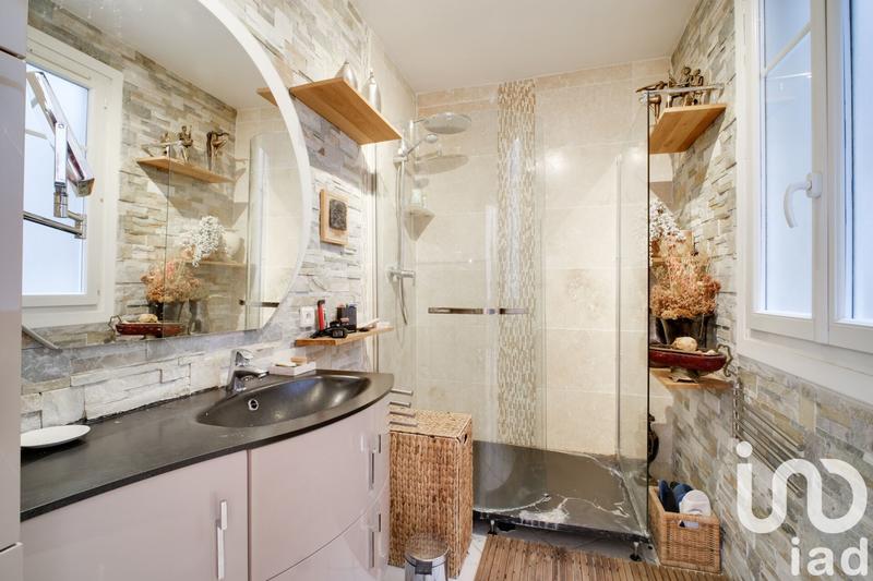 Appartement - 75 m² - 3 pièces