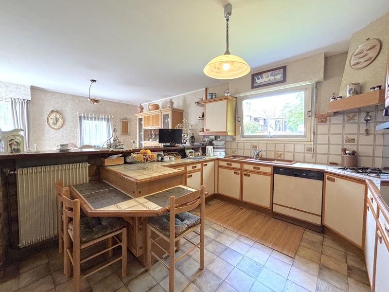 Maison - 160 m² - 6 pièces