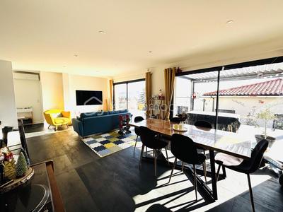 Maison - 131 m² - 4 pièces