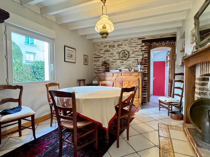 Maison - 64 m² - 4 pièces