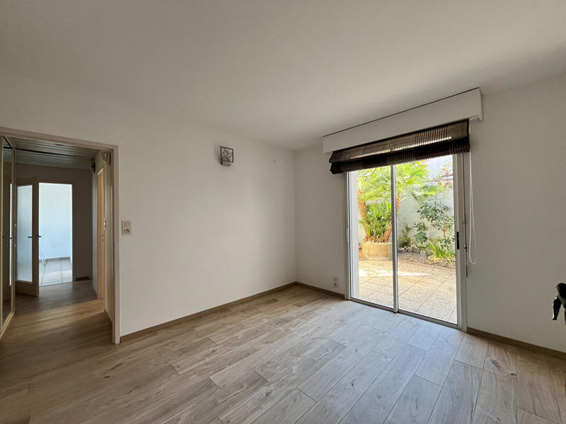 Appartement - 82 m² - 3 pièces