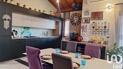 Maison de village - 100 m² - 4 pièces