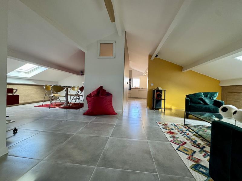 Appartement - 59 m² - 3 pièces