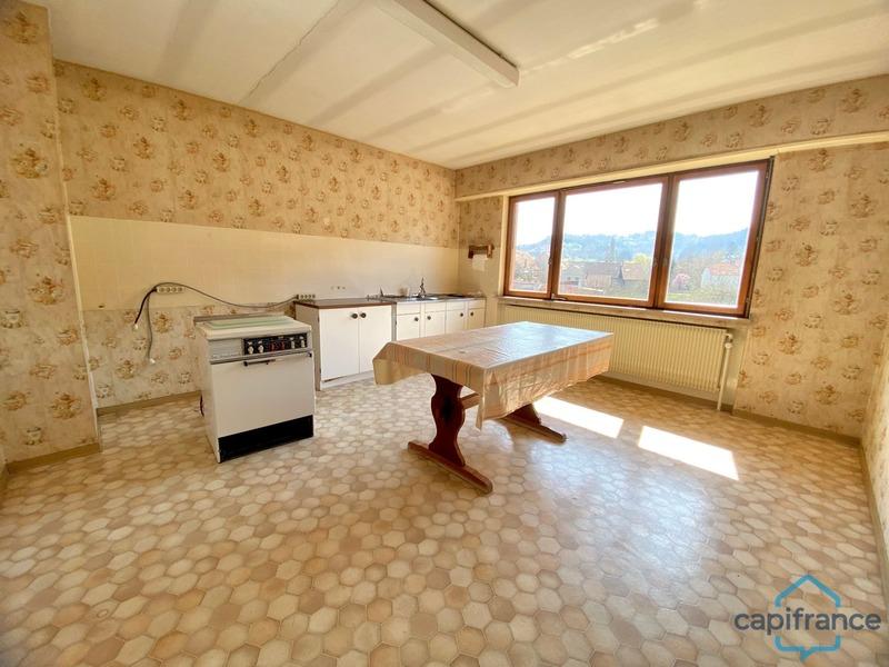 Maison de village - 240 m² - 8 pièces