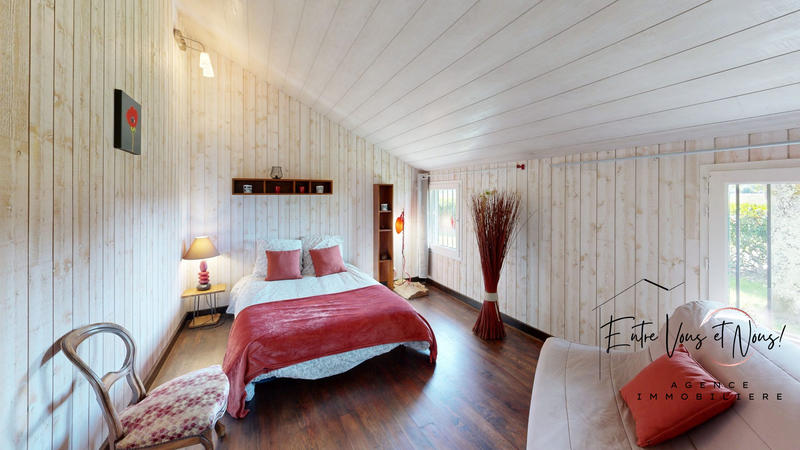 Maison - 347 m² - 13 pièces