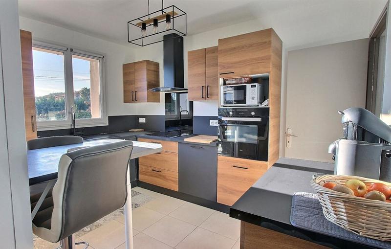 Villa - 84 m² - 4 pièces